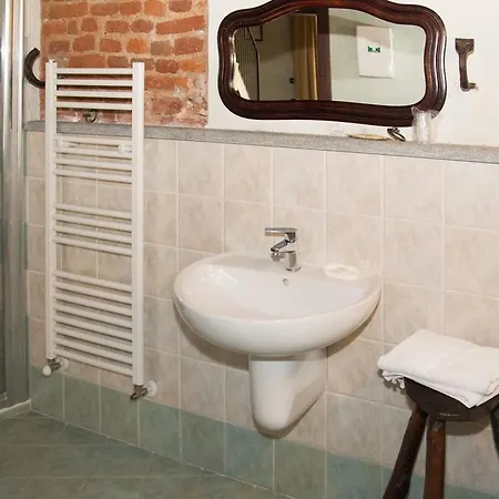 Casa Del Grande Vecchio 4* Airasca