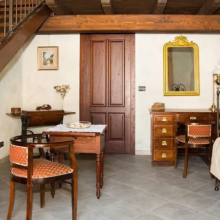 Casa Del Grande Vecchio 3* Airasca