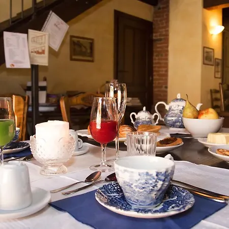 Casa Del Grande Vecchio Bed & Breakfast Airasca