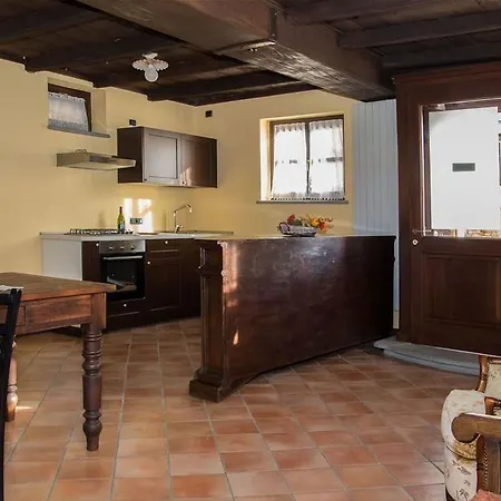 Casa Del Grande Vecchio Bed & Breakfast 4*