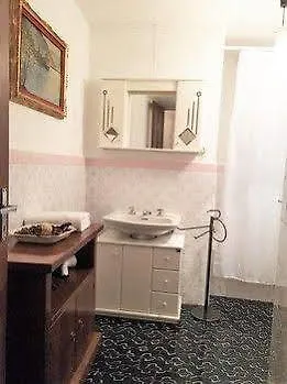 Casa Del Grande Vecchio Bed & Breakfast Airasca