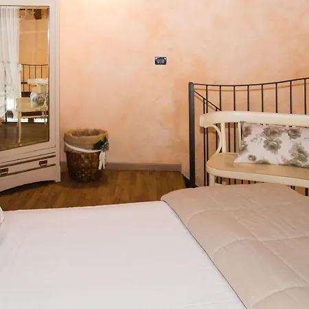 Casa Del Grande Vecchio Bed & Breakfast 3*